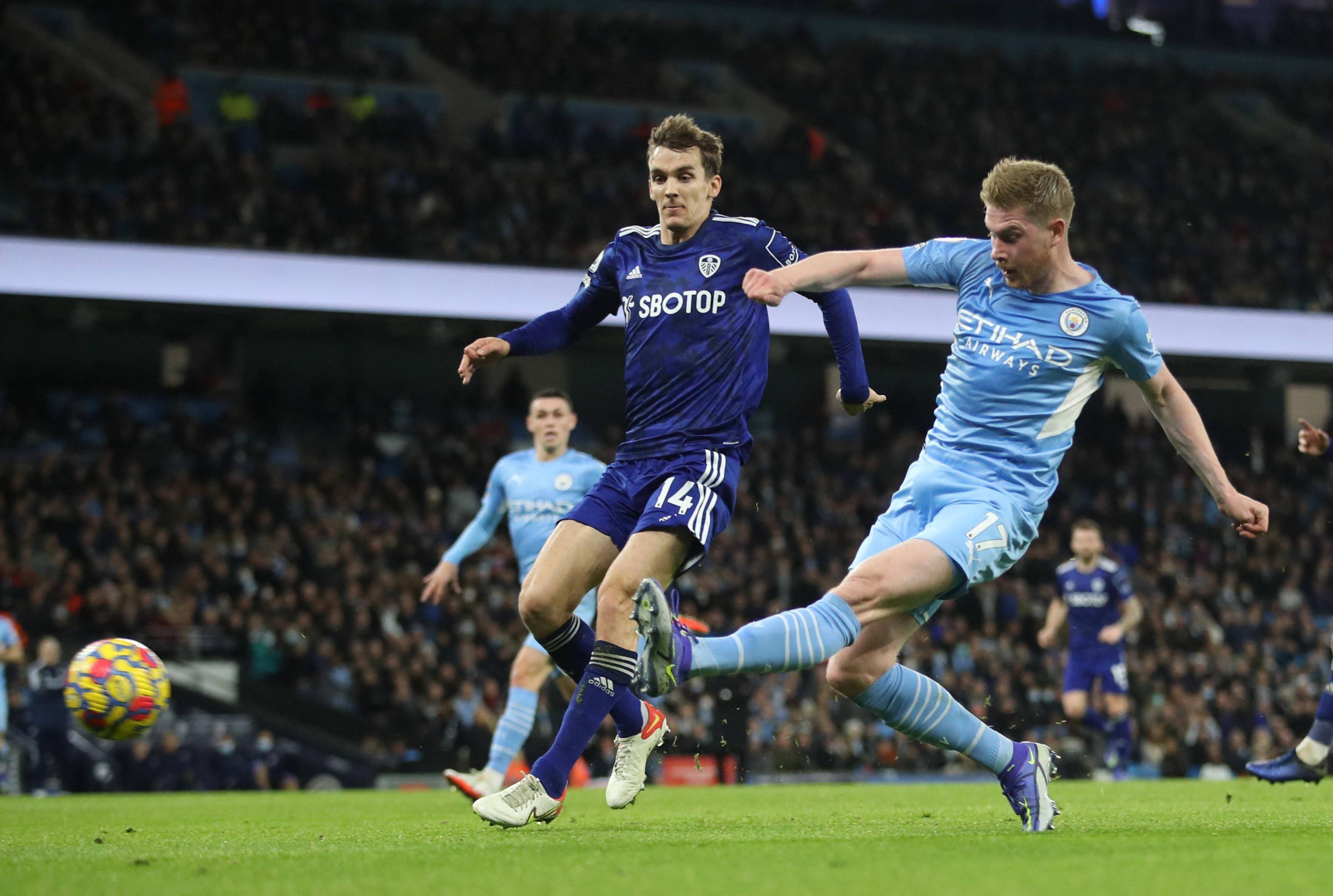 更是一个 更是一个